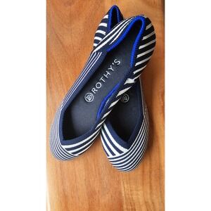 Rothys Flats Retired Blue & White Stripe like new Nautical fisherman ballet flat